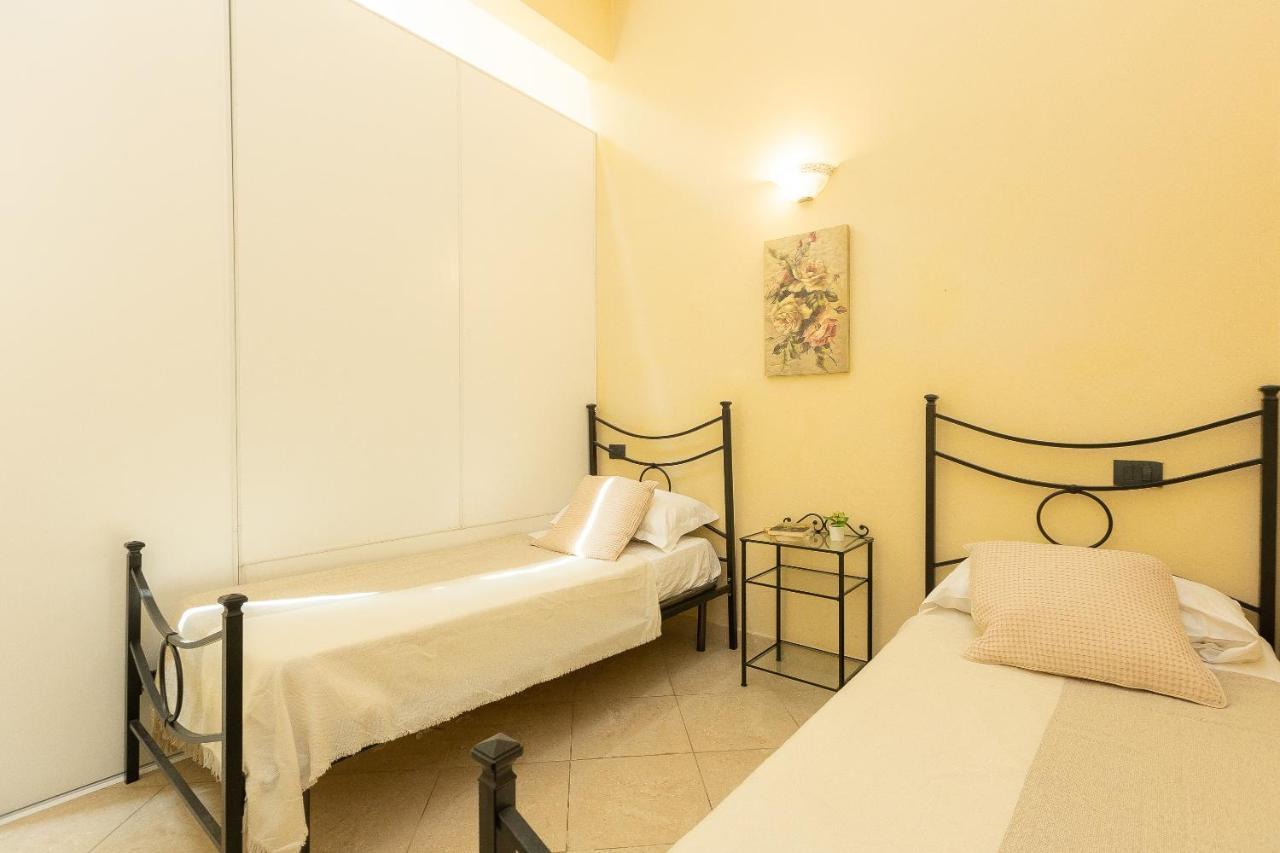 Palazzo Ghibellina 3 By Rental In Firenze Bagian luar foto
